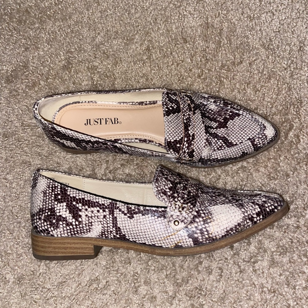 Snakeskin loafers